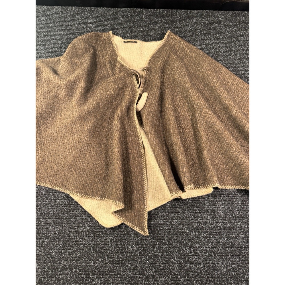 Anne Klein Women Reversible Brown Tan Knit Cape Poncho Tie Front Wrap